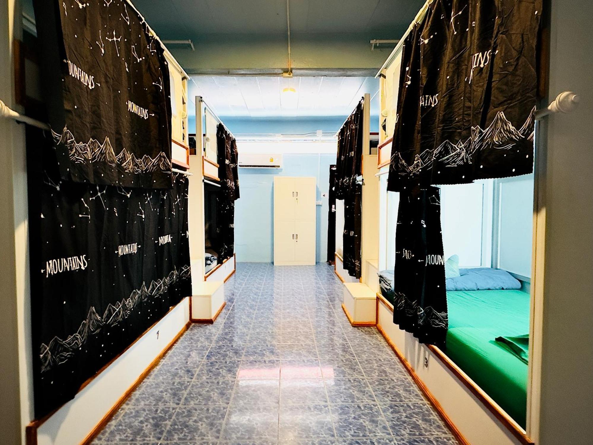 Mbar Hostel ハード・リン 部屋 写真